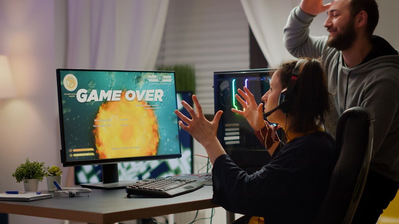 A Guide to Multiplayer Game Development: Key Challenges and Solutions